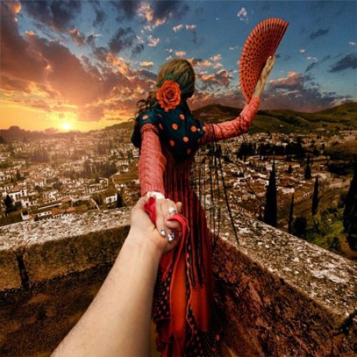 Возьми меня за руку и следуй за мной!