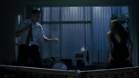 ������...