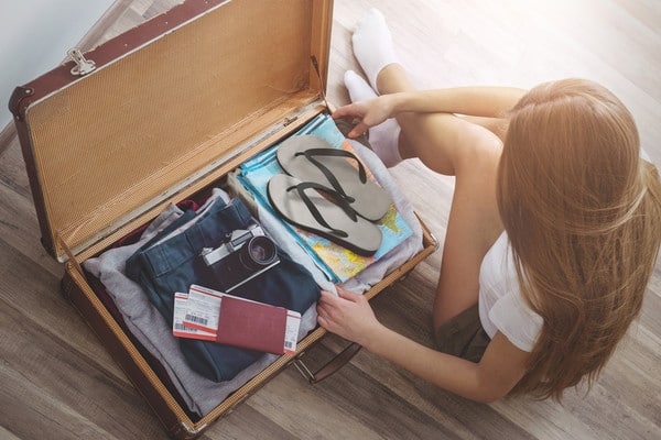 Как сложить чемодан компактно и быстро: 5 простых советов
